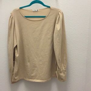 Soft neutral top